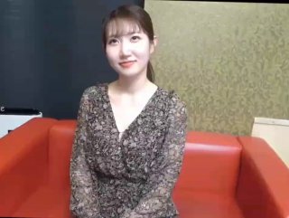 业余同性恋少女用大阴唇被猛烈地操